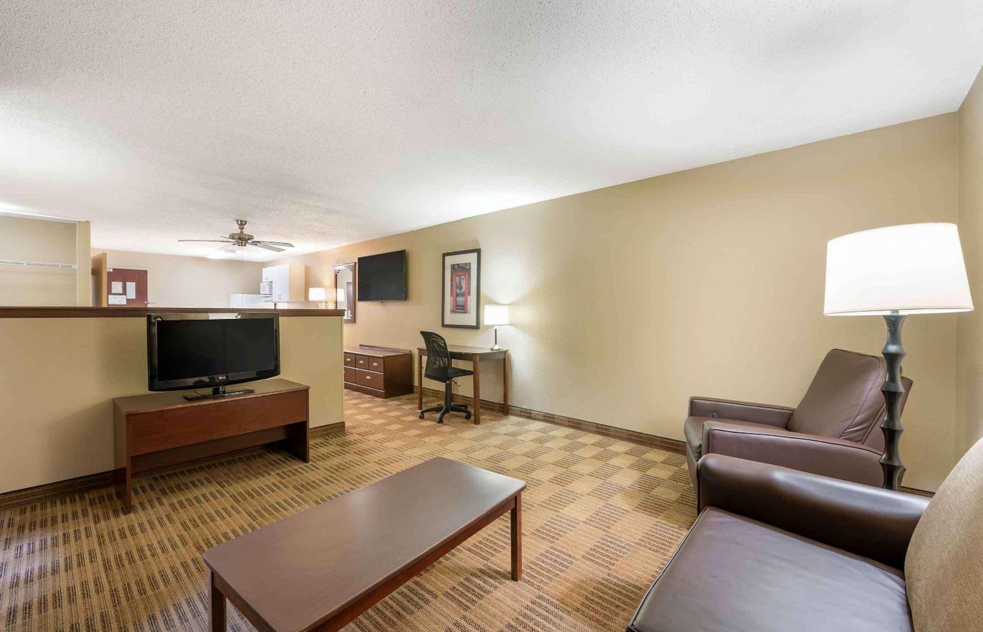 Extended Stay America Suites - Washington Dc Germantown Milestone Εξωτερικό φωτογραφία