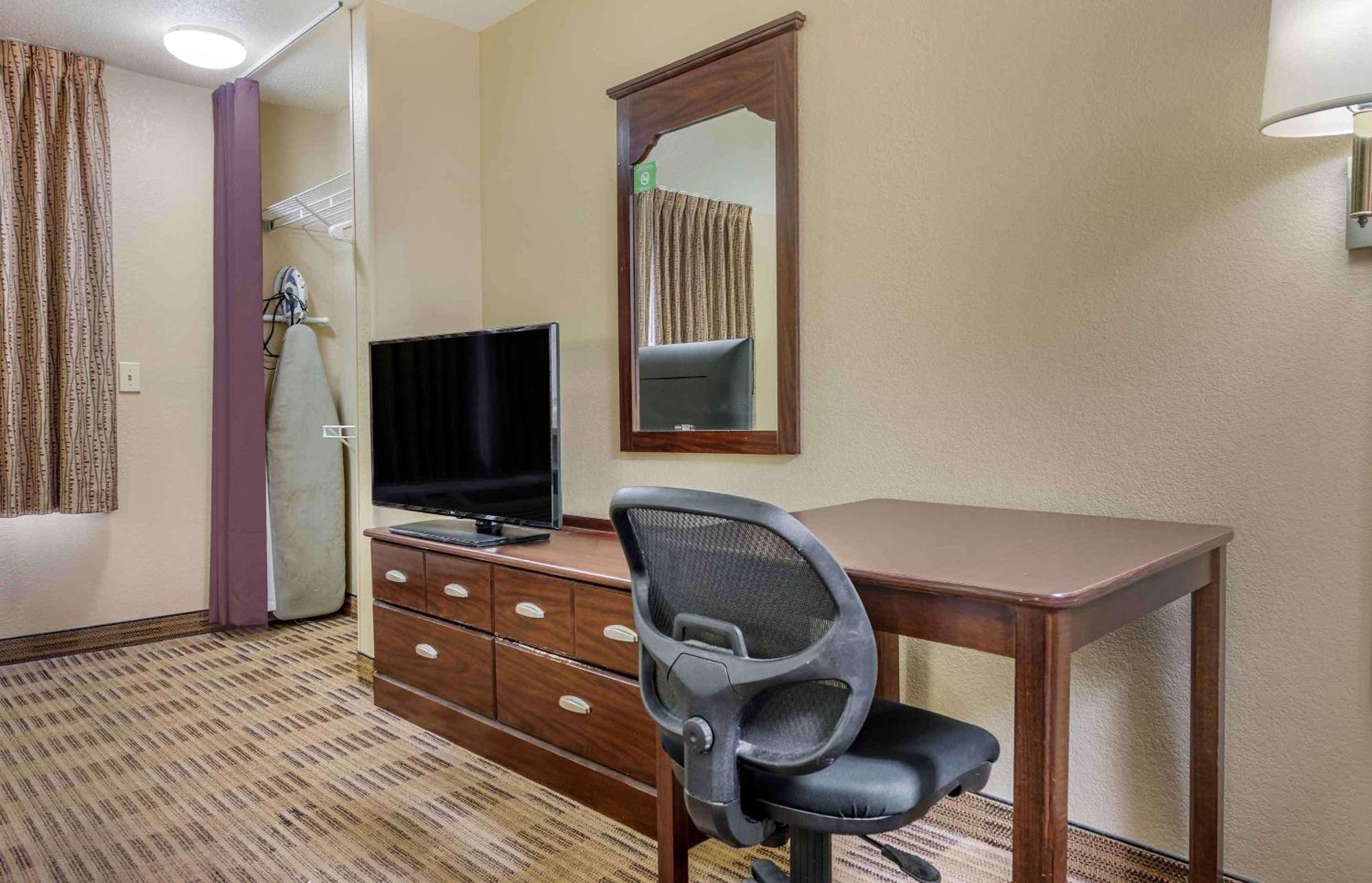 Extended Stay America Suites - Washington Dc Germantown Milestone Εξωτερικό φωτογραφία